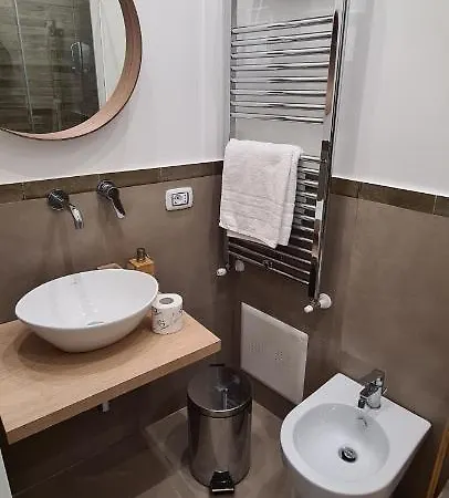 Bed & Breakfast Ballaro 2*