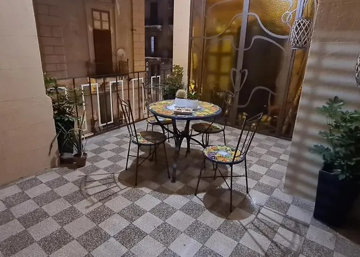 Ballaro 住宿加早餐酒店