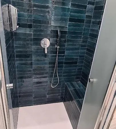 Ballaro לינה וארוחת בוקר 2*